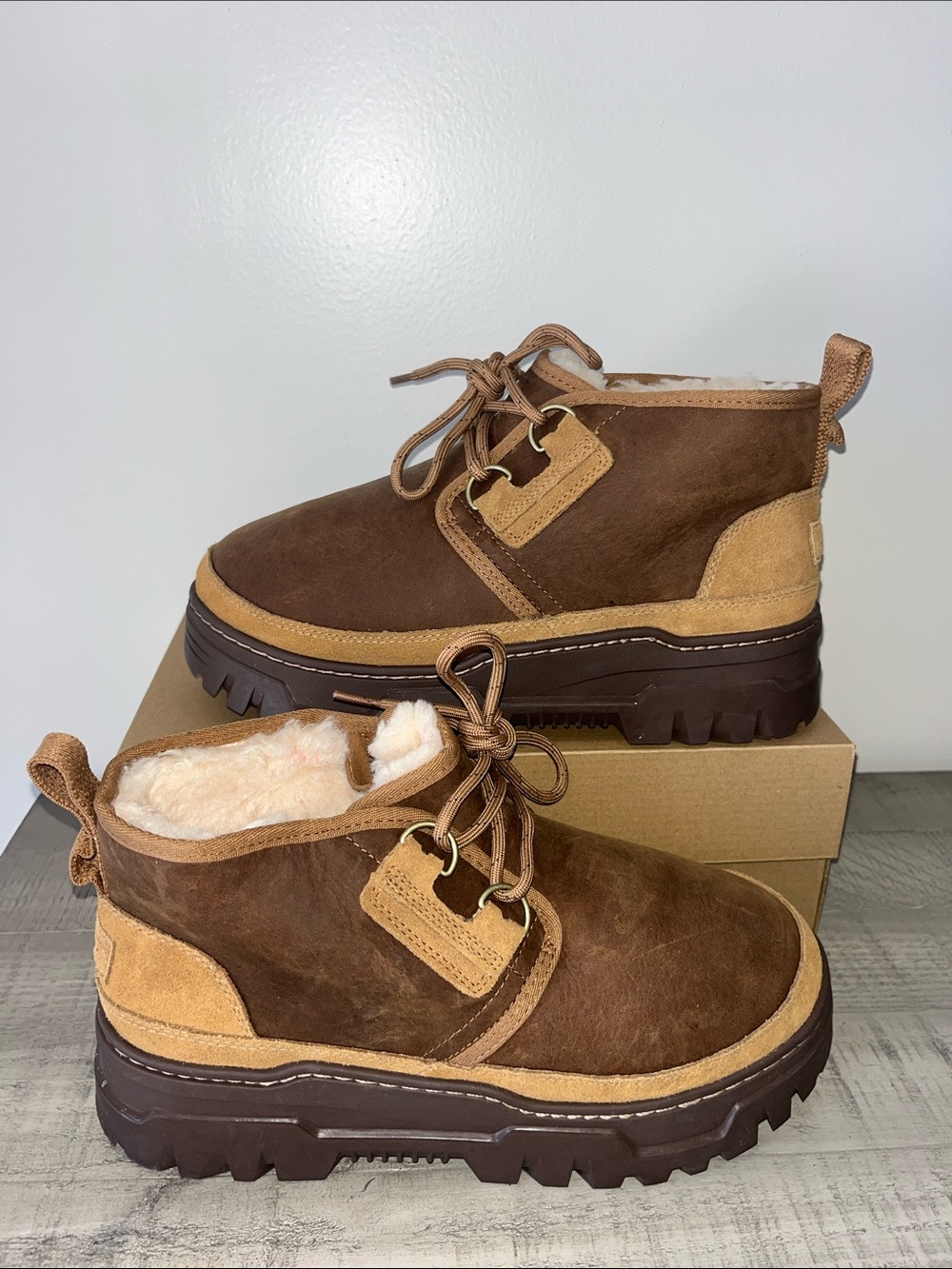 UGG NEUMEL TRAILGAZER BOOTS